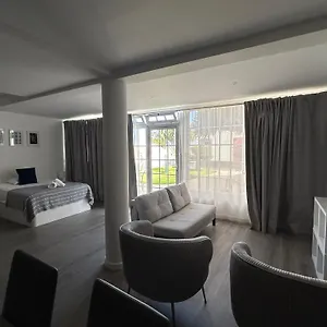 Valhalla Panorama - The Old Residencial Pina Funchal (Madeira)